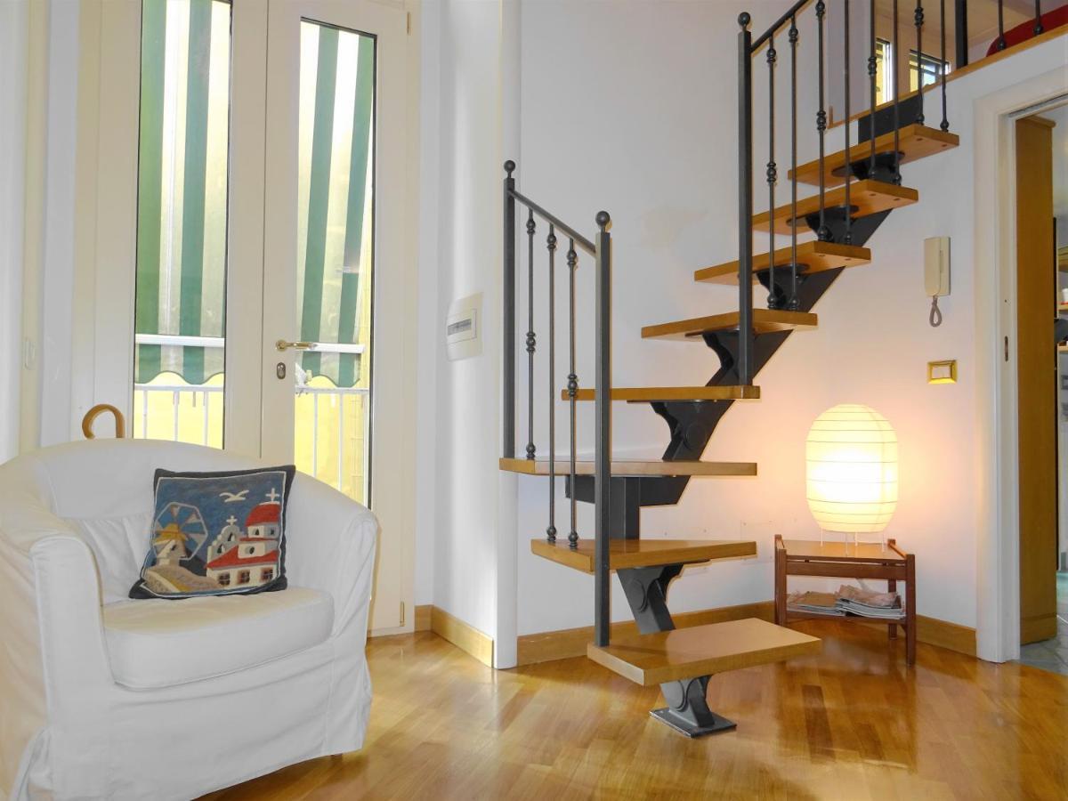 Mezzocannone Holiday House Neapel Exterior foto